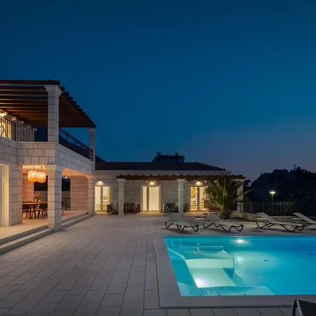 Luxury Vespera Vila Makarska