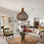 Luxury Vespera Villa