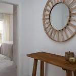 Luxury Vespera Villa *
