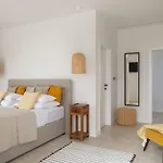Luxury Vespera Villa *